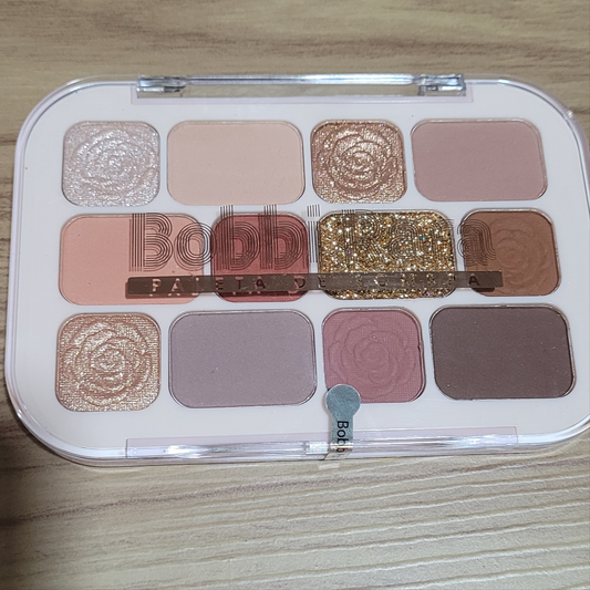 Paleta de sombras #bobbirara